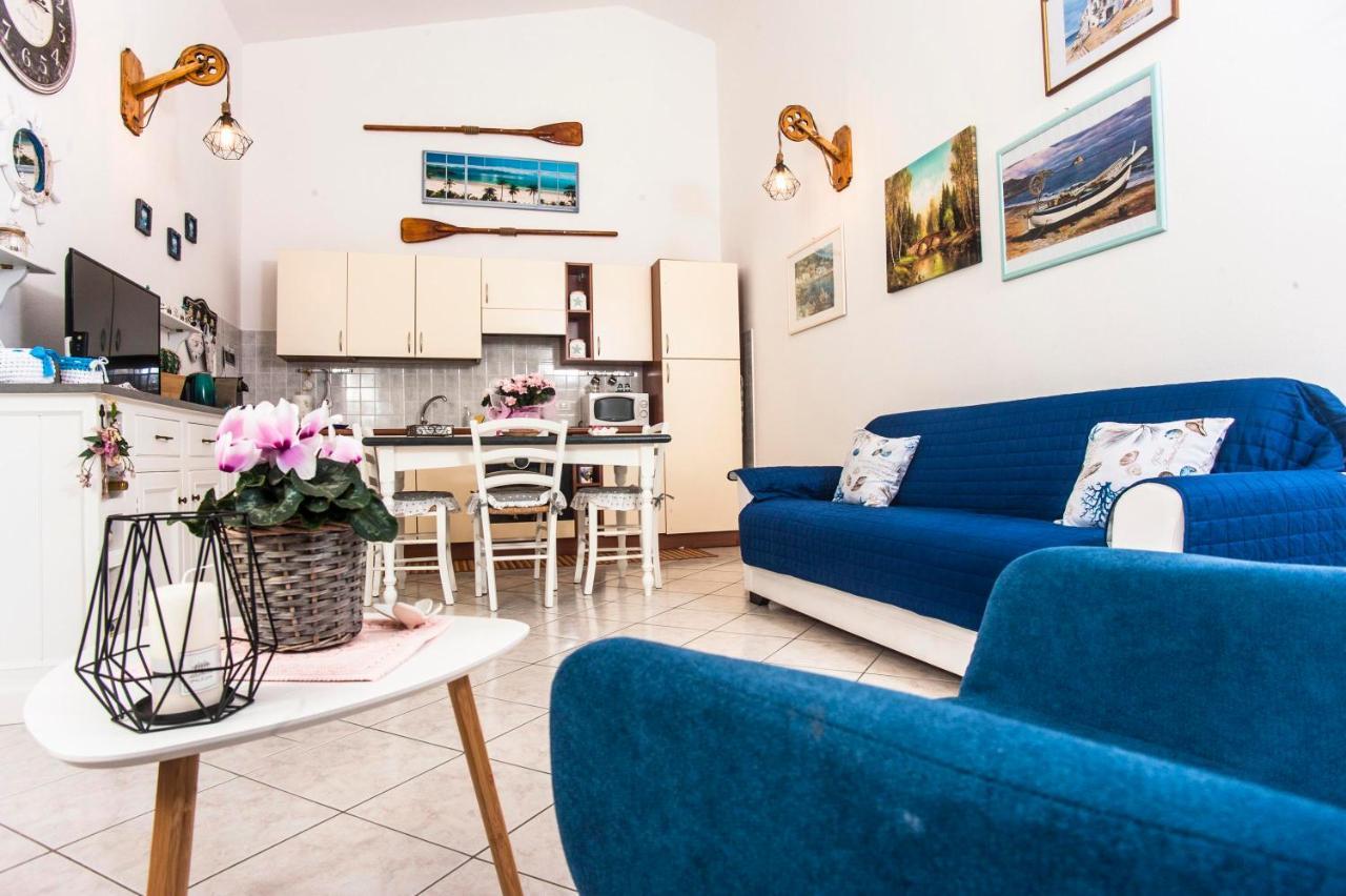 Casa Vacanze Luna 풀라 외부 사진